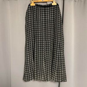 Anne Klein vintage silk skirt